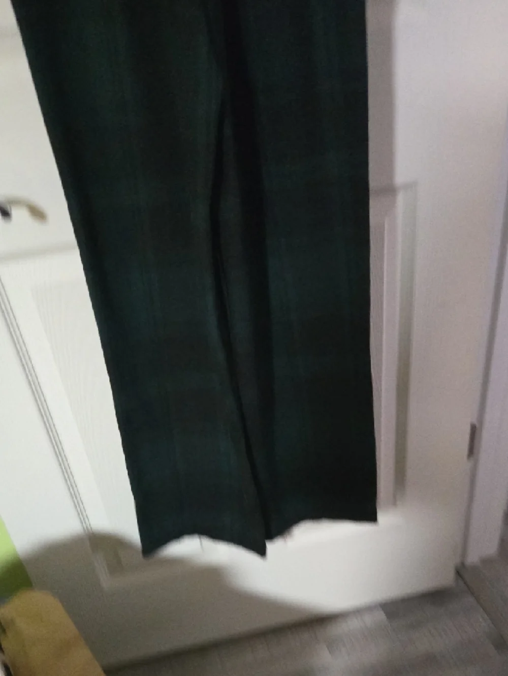 Brand New Adorable Copper Key Green And Black Plaid Jumpsuit Size XS - Picture 4 of 6